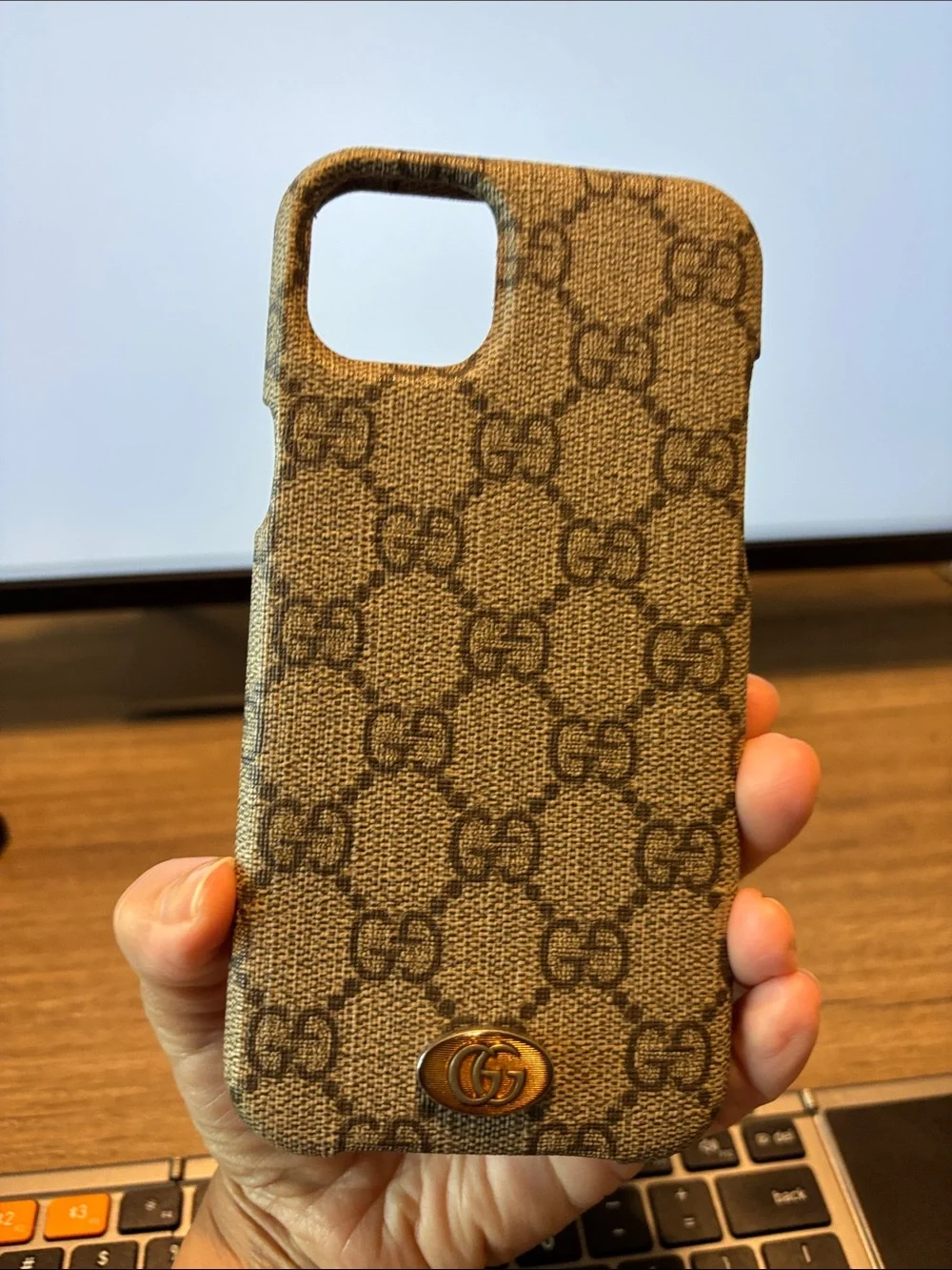 Gucci guc authentic